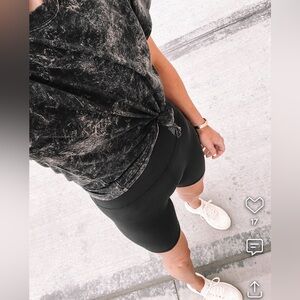 Lululemon over size tie dye tee